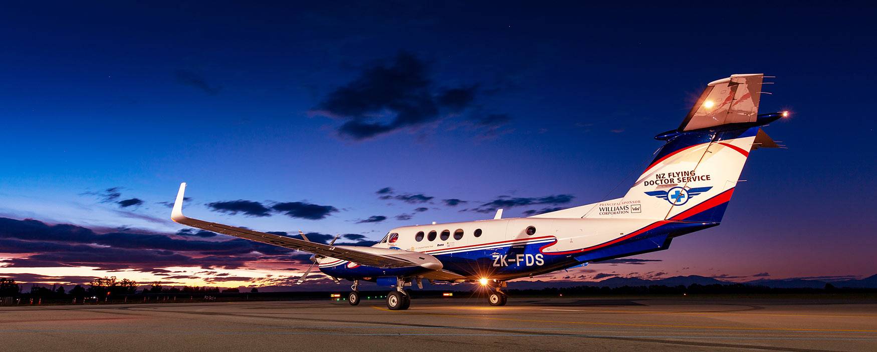 New-Zealand-Flying-Doctors-Aircraft-At-Night
