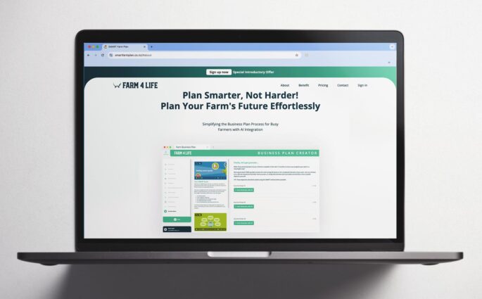 Image-of-a-laptop-open-with-Farm4Life-Samrt-Farm-Plan-Homepage-on-Screen